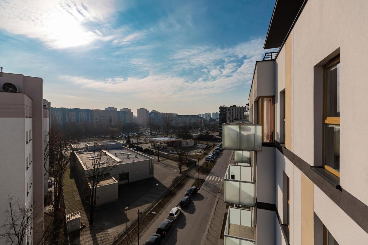 Metro Bielany Apartments By Noclegi Renters Varşovia Exterior foto