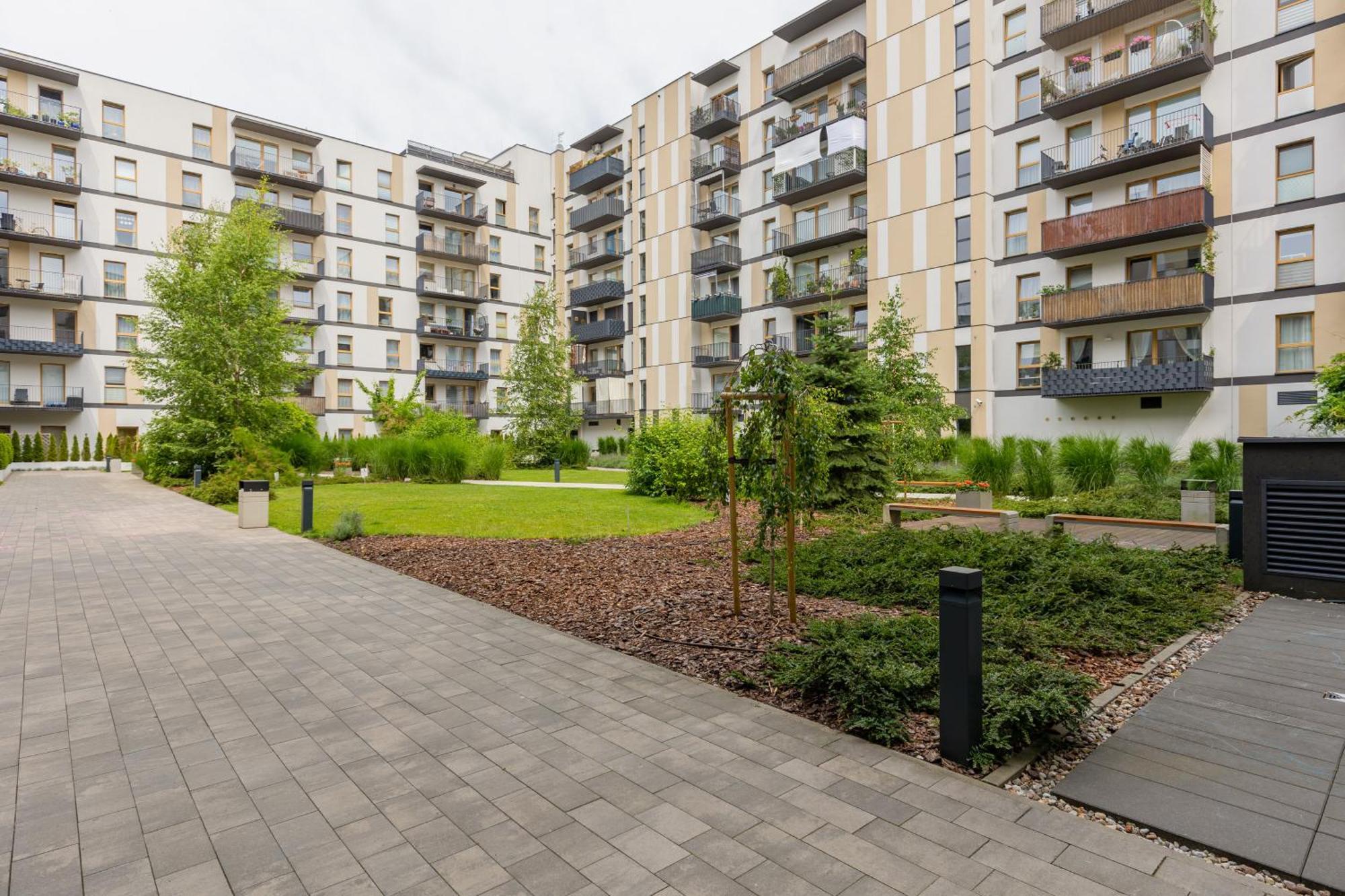Metro Bielany Apartments By Noclegi Renters Varşovia Exterior foto