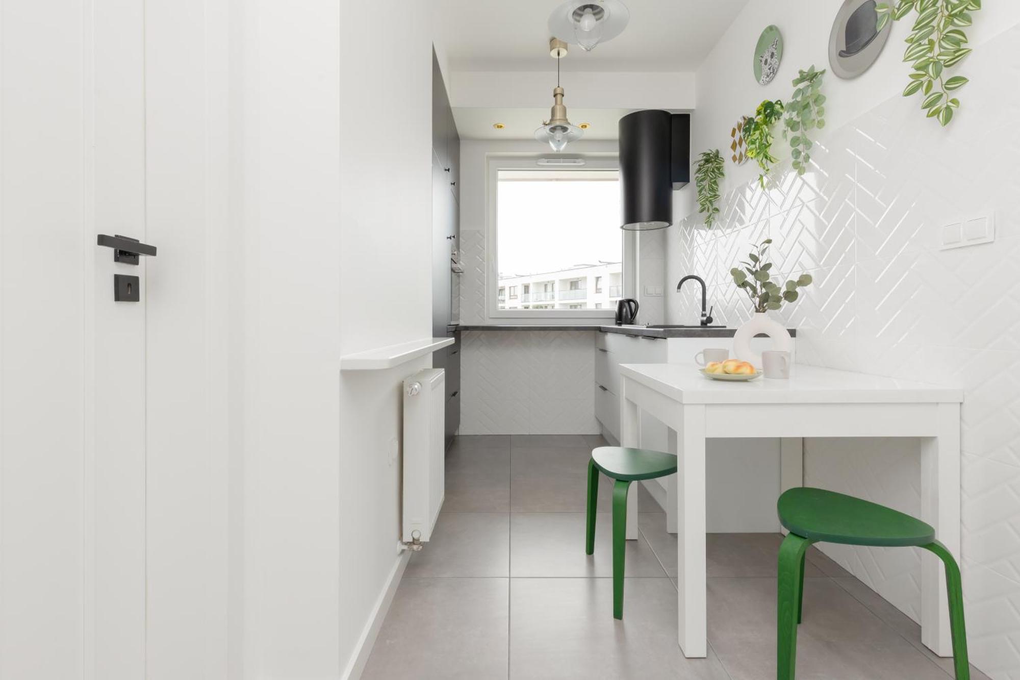 Metro Bielany Apartments By Noclegi Renters Varşovia Exterior foto
